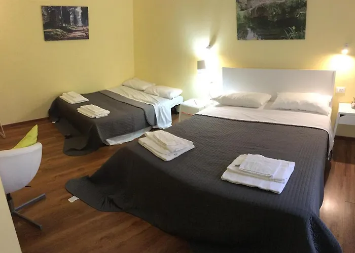Candia Bed & Breakfast *