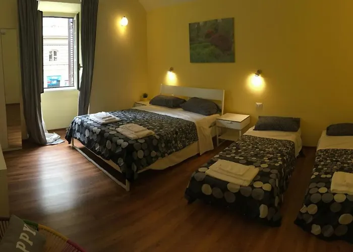 Bed & Breakfast Candia *